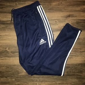 Adidas joggers size XL